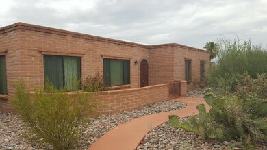 Exterior_2980