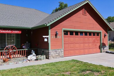 23081 Lakeview Dr Tehachapi CA-large-004