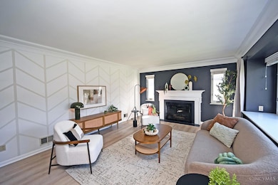 8040 Sagamore Dr, Cincinnati, OH 45236 - photo 6