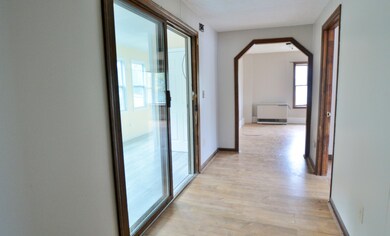 9 Clifford 1st Floor Hall