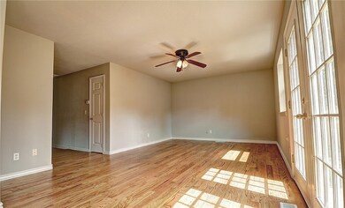 803 NW 9th St, Bentonville, AR 72712 - photo 6