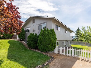 1710 7th St NE, East Wenatchee, WA 98802 - photo 4