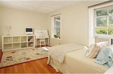 21 Prospect St, West Newton, MA 02465 - photo 5