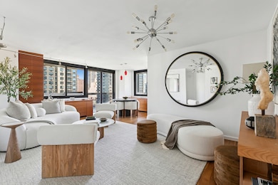 515 E 72nd St unit 11L, New York, NY 10021 - photo 4