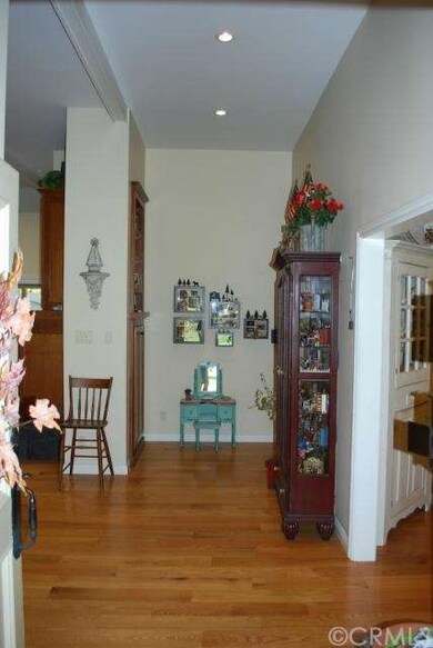 Entry Area; 11' High Ceiling