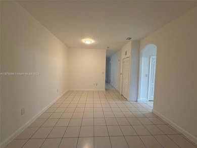 1663 SE 27th Dr unit 105, Homestead, FL 33035 - photo 6