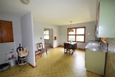 1825 S Biltmore Ave, Muncie, IN 47302 - photo 6