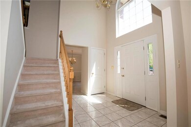 2248 Dubonnet Dr, MacUngie, PA 18062 - photo 3