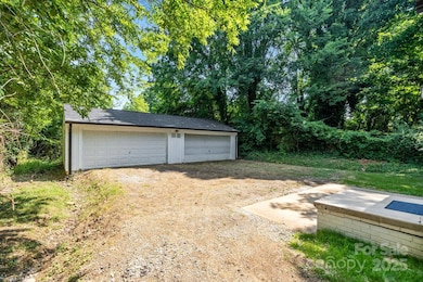 1238 Moretz Ave, Charlotte, NC 28206 - photo 7