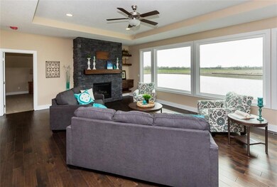 9502 Rushbrook Dr, Johnston, IA 50131 - photo 5