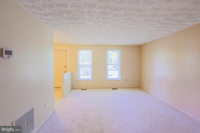 3603 Autumn Glen Cir, Burtonsville, MD 20866 - photo 5