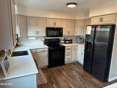 23 Geiser Rd, Wynantskill, NY 12198 - photo 4