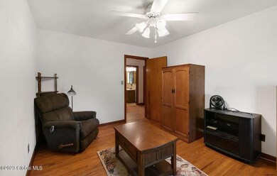 2 Genesee Ave, Rensselaer, NY 12144 - photo 4