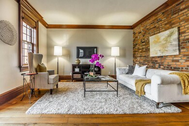 Original hardwood floors