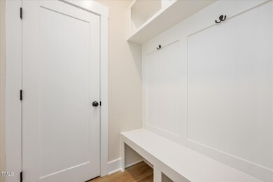 08-WE2-2263_Comfort_B_Mudroom