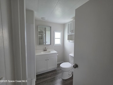 bathroom2
