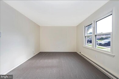 1025 Peach Orchard Ln, Brunswick, MD 21716 - photo 6