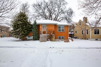 421 N 14th St, Bismarck, ND 58501 - photo 3