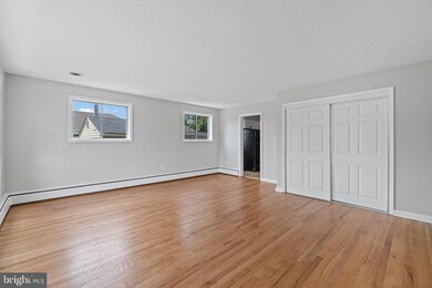 248 Asbury Rd, Pasadena, MD 21122 - photo 3