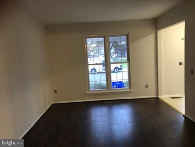 18104 Kitchen House Ct, Germantown, MD 20874 - photo 2