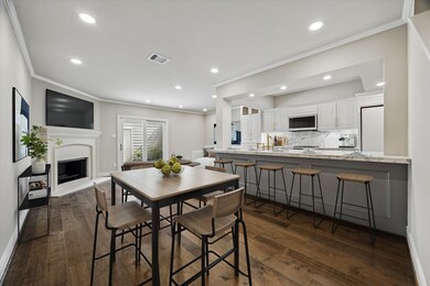 Open floor plan boasting fabulous upgrades virtual