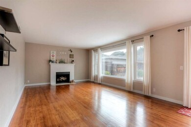 849 Riker St, Salinas, CA 93901 - photo 3