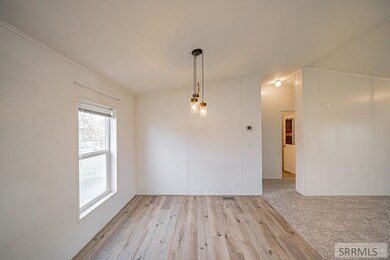 435 Ward Dr, Blackfoot, ID 83221 - photo 7