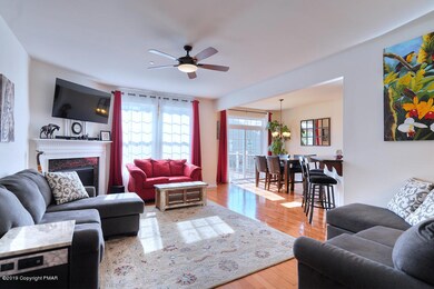 3637 Lenape Ln, Emmaus, PA 18049 - photo 4