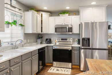 24-web-or-mls-340-s-lake-ave
