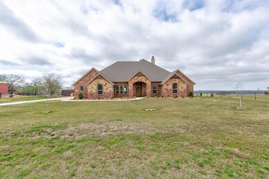 106 Doc Ballard Ct, Weatherford, TX 76088 - photo 4