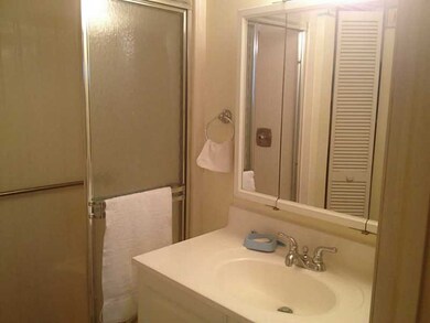 Master Bath/Spa. Master Bath w/New Tile floor