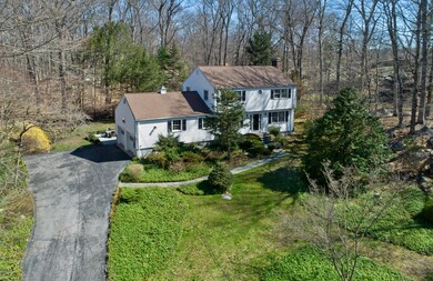 48 Frontier Rd, Cos Cob, CT 06807 - photo 2