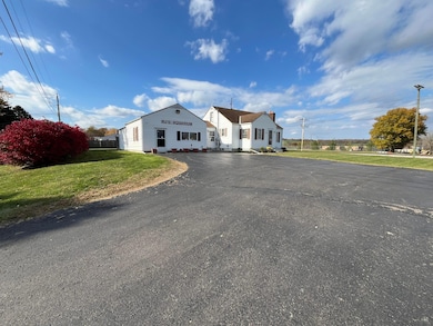 3224 Hebron Rd, Hebron, OH 43025 - photo 2