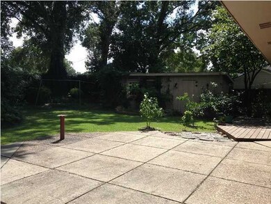 631 W Vine Ave, Eunice, LA 70535 - photo 5