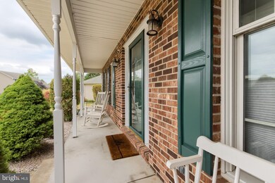 11 Biltmore Ct, Bear, DE 19701 - photo 2