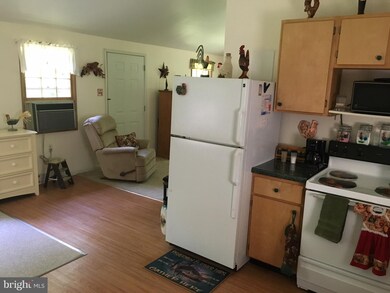 1467 Kilgore Rd, Paw Paw, WV 25434 - photo 6