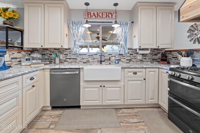 4230 N Bear Claw Way, Tucson, AZ 85749 - photo 3