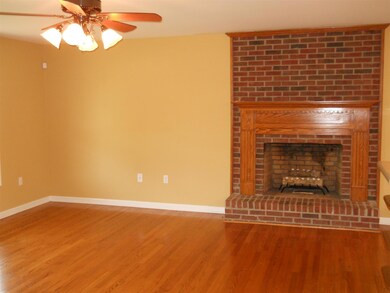 200 Coble Rd, Shelbyville, TN 37160 - photo 3