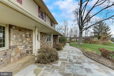 5747 Ridgeview Dr, Doylestown, PA 18902 - photo 6