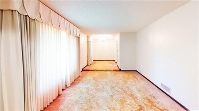 22695 W 199th St, Spring Hill, KS 66083 - photo 3