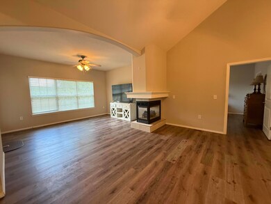 1352 N Sandy Creek Cir unit 3, Nixa, MO 65714 - photo 5