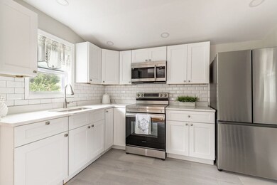 2 Hockanum Way, Worcester, MA 01606 - photo 2