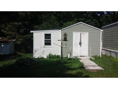 1016 Mountainview Ave, Charlestown, NH 03603 - photo 2