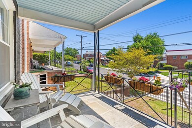 726 Hamilton St NE, Washington, DC 20011 - photo 3