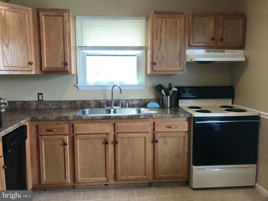 1420 Outer Dr, Hagerstown, MD 21742 - photo 7