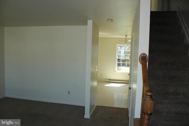 14 Courtland St, Taneytown, MD 21787 - photo 7