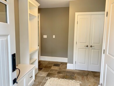 31 Bubier Rd, Marblehead, MA 01945 - photo 2