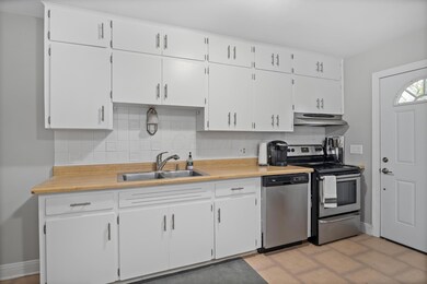 345 N Cassingham Rd_MLS_08