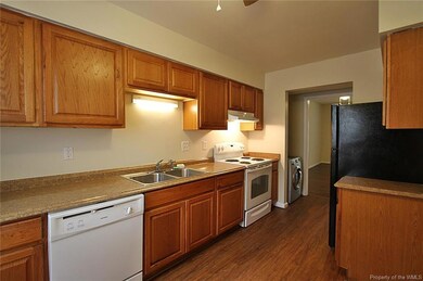 3262 Taylor Ave, West Point, VA 23181 - photo 3