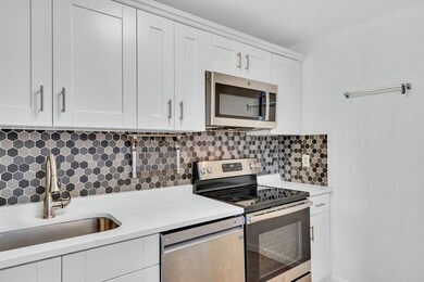 125 Trapelo Rd unit 12, Belmont, MA 02478 - photo 3